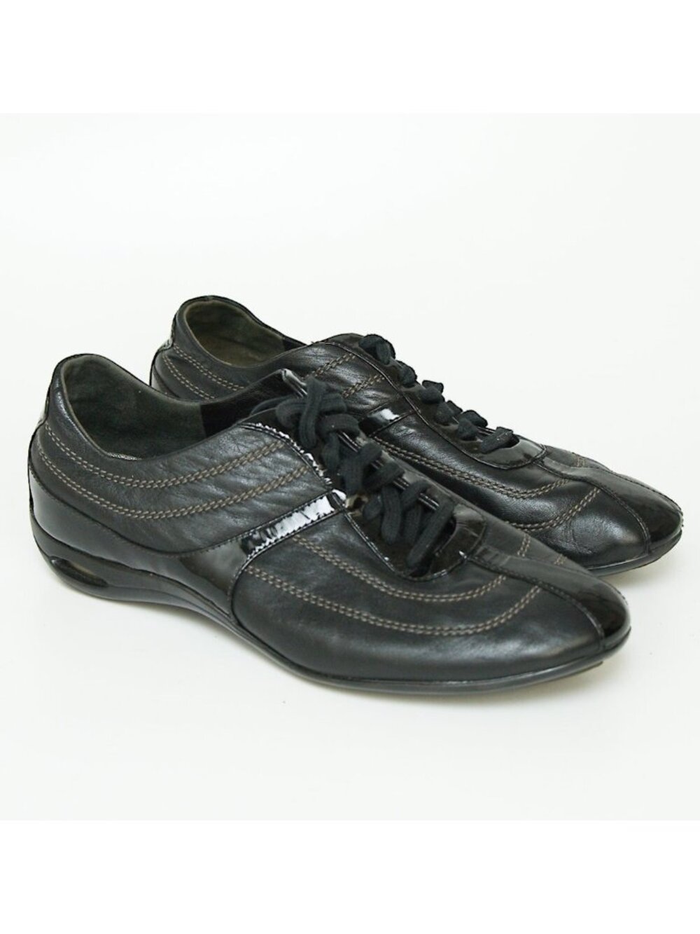 COLE HAAN Nike Air Leather Sneaker Womens 8.5 Black Comfort Shoe Vintage Bria